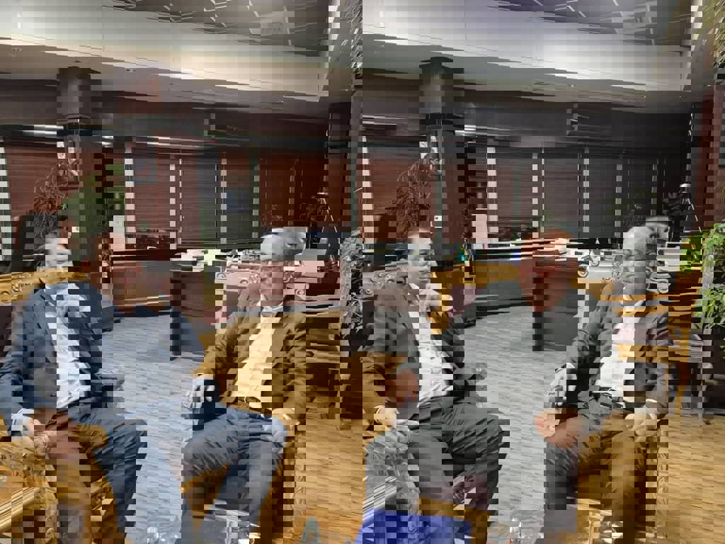 دیدار دهقان ناصرآبادی با مدیر عامل بانک سپه