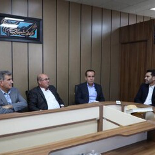تأکید دهقان ناصرآبادی بر تسریع در تکمیل پروژه‌های ورزشی کازرون و کوه‌چنار