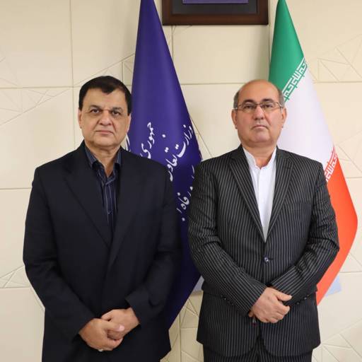 از استخر کارگران تا شفافیت منابع بانکی؛ دهقان ناصرآبادی خواستار بررسی فوری مسائل اشتغال کازرون و کوه‌چنار شد