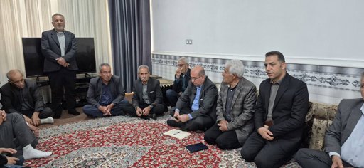 نشست غلامرضا دهقان ناصرآبادی نماینده مردم شریف شهرستان های کازرون و کوه‌چنار در مجلس شورای اسلامی با مردم دهستان دادین علیا